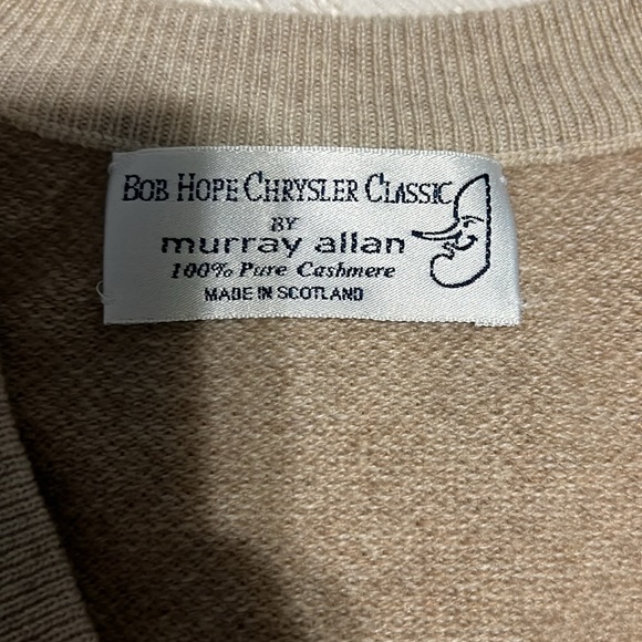 Bob hope Chrysler classic cashmere sweater - Picture 2 of 10